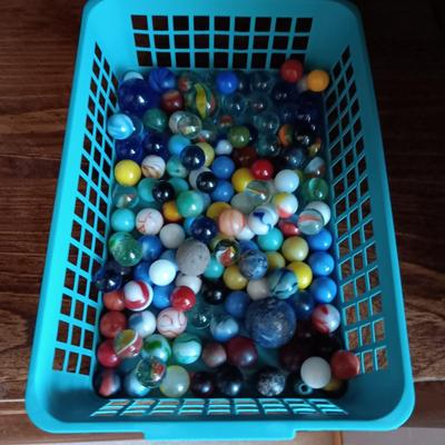 VINTAGE MARBLES