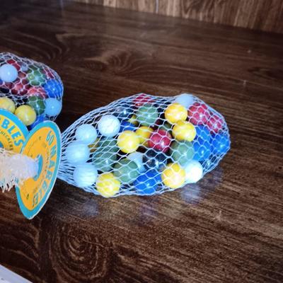 VINTAGE MARBLES FOR CHINESE CHECKERS