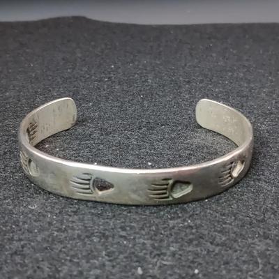 STERLING SILVER PENDANT AND BRACELET 29.53g