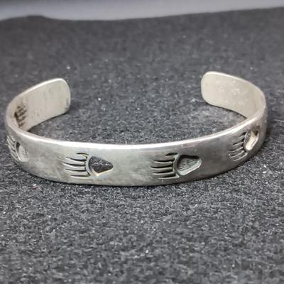 STERLING SILVER PENDANT AND BRACELET 29.53g
