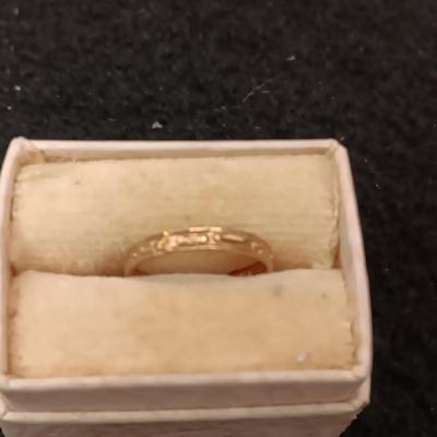 2 ANTIQUE 10K GOLD BABY RINGS 1.07g