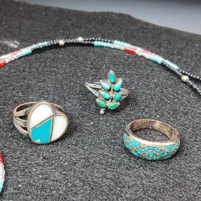 HAND BEADED NECKLACE WITH A POUCH AND 3 STERLING SILVER RINGS SIZES 5 & 6