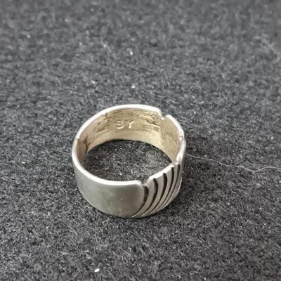 2 STERLING SILVER RINGS SIZES 5 1/4 & 6 - WEIGHT 12.54g