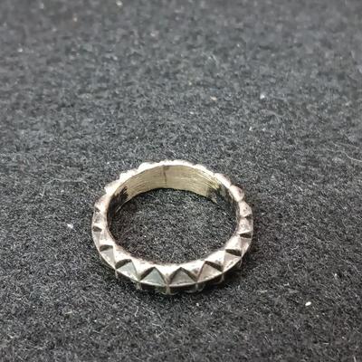 2 STERLING SILVER RINGS SIZE 7 - WEIGHT 8.69g