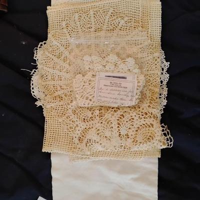 vintage lace handkerchiefs