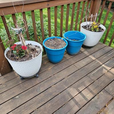 Four Round Plastic Decor Pots (Y-JS)