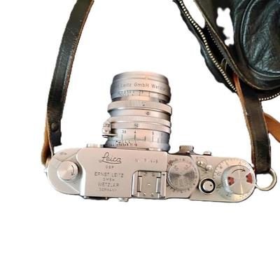 Vintage LEICA DBP ERNST LEITZ GMBH WETZLER Camera w/ Leather case Nr. 728929