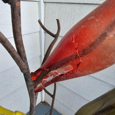 Wrought Iron Bottle Tree w/Bottles (Y-JS)