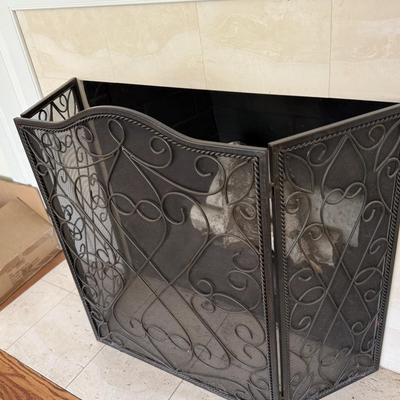 Fireplace screen