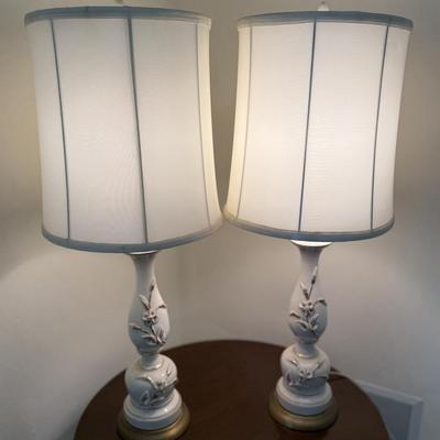 Two matching porcelain lamps