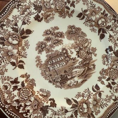 Royal Staffordshire set of Tonquin and platter