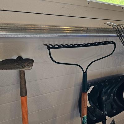 Yard Tools & Storage Stand (G-JS)