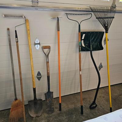 Yard Tools & Storage Stand (G-JS)