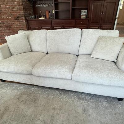 Cream chenille sofa, like new!