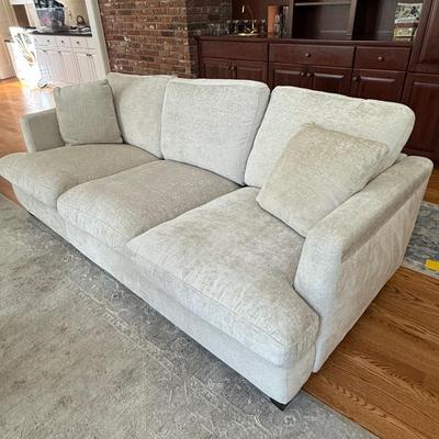 Cream chenille sofa, like new!