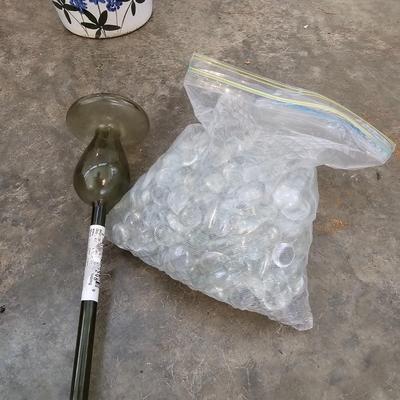 Assorted Pots & Plant Stands (G-JS)