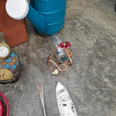 Hand Gardening Tools & More (G-JS)