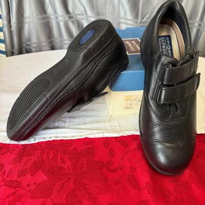 Supremes SoftSpot Phoenix leather Shoe 11.5 M