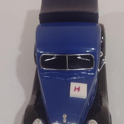Scale Model 1937 Ford Pick Up Truck Sunny Farms (H)