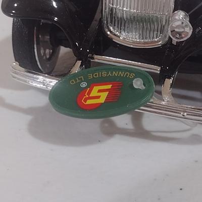 Scale Model 1932 Ford Coupe (I)