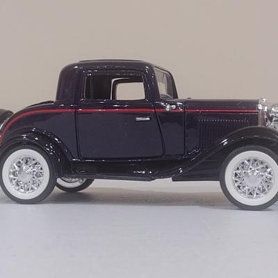 Scale Model 1932 Ford Coupe (I)