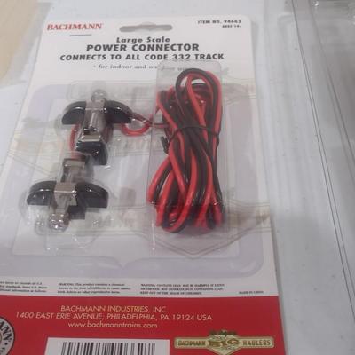 Collection of Model Train Repair and Accessory Pieces (L)