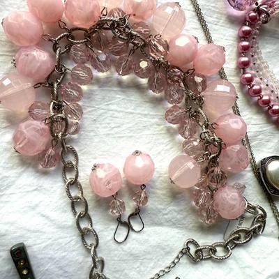 Pearl, pink jewelry, plus