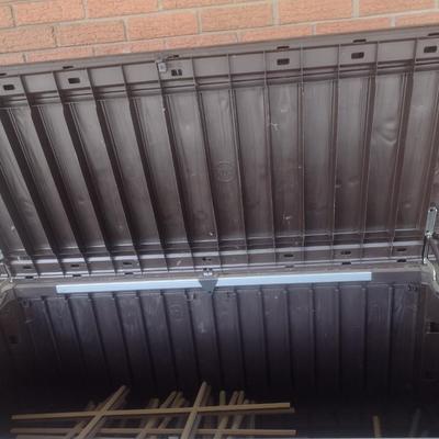 Keter Brand Composite Faux Wood Slat Porch Box Choice B (No Contents)