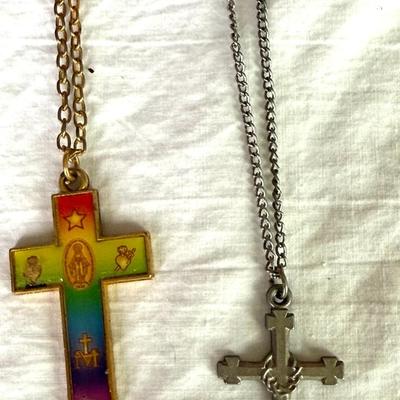 Large variety of Crosses, with/without chains