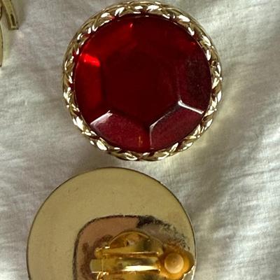 Vintage Jewelry Lot, Pins, watches, necklaces, bracelets, pierced/clip earrings