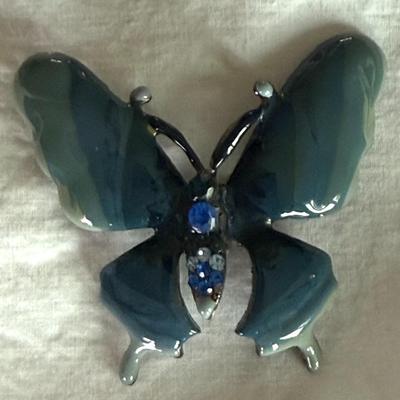 Vintage Jewelry Lot, Pins, watches, necklaces, bracelets, pierced/clip earrings