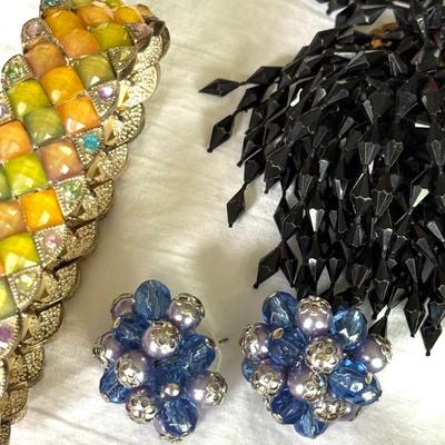 Vintage Jewelry Lot, Pins, watches, necklaces, bracelets, pierced/clip earrings