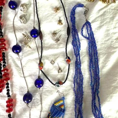 Vintage Jewelry, large lot