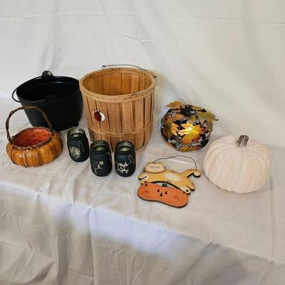 Fall/Halloween Decor (G-JS)