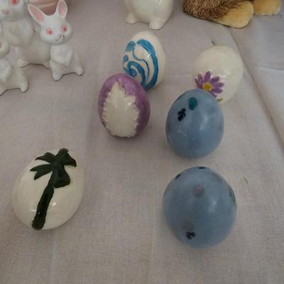Spring/Easter Home Decor Includes Marble Stone Eggs (G-JS)
