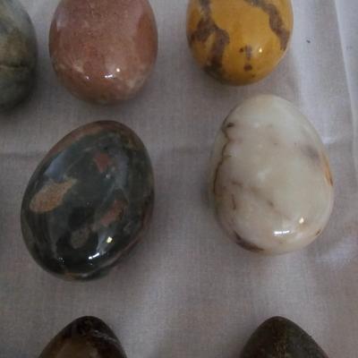 Spring/Easter Home Decor Includes Marble Stone Eggs (G-JS)