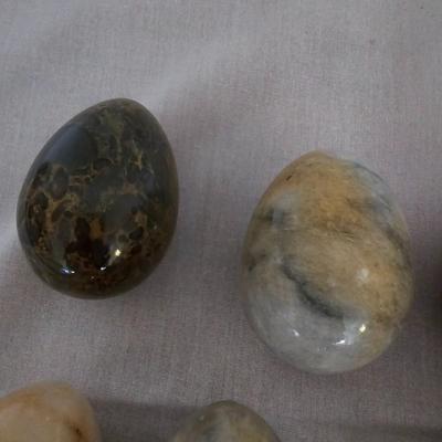 Spring/Easter Home Decor Includes Marble Stone Eggs (G-JS)
