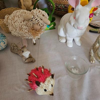 Spring/Easter Home Decor Includes Marble Stone Eggs (G-JS)