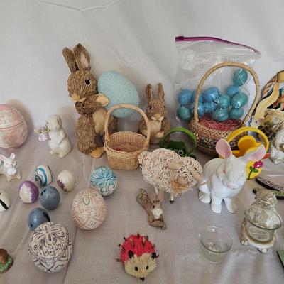 Spring/Easter Home Decor Includes Marble Stone Eggs (G-JS)