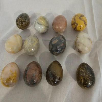 Spring/Easter Home Decor Includes Marble Stone Eggs (G-JS)