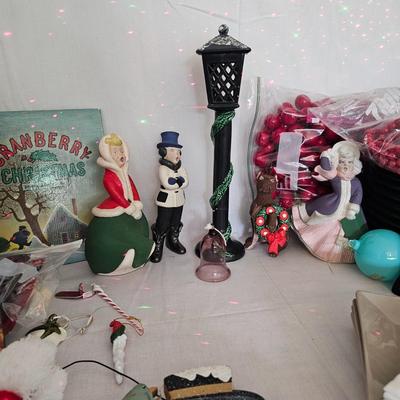 Mega Christmas Decor & Wrap (G-JS)