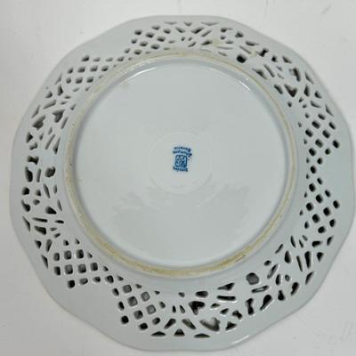 Classic German Carl Schumann Bavaria Net-like Porcelain Plate Painted Flowers