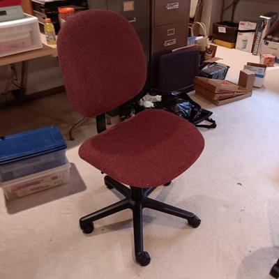 2 DESK CHAIRS