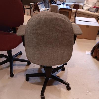2 DESK CHAIRS