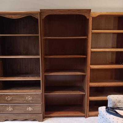 2 BOOKSHELVES