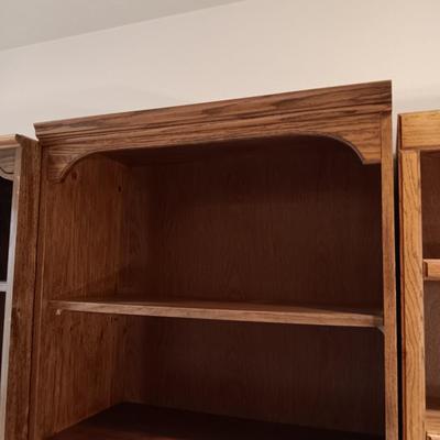 2 BOOKSHELVES