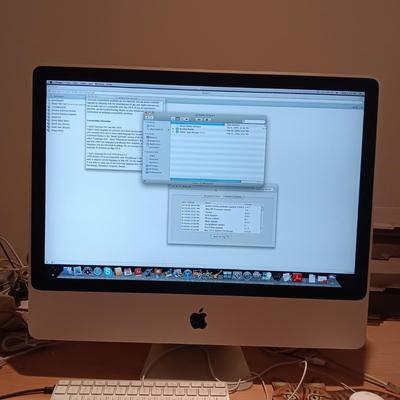 APPLE iMac 20" WITH MAC OS 9 PLUS KEYBOARD, MOUSE, SOFTWARE