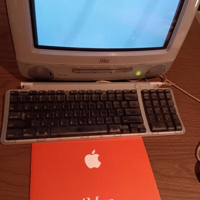 VINTAGE APPLE iMac WITH MOUSE, KEYBOARD, START UP INSTRUCTIONS