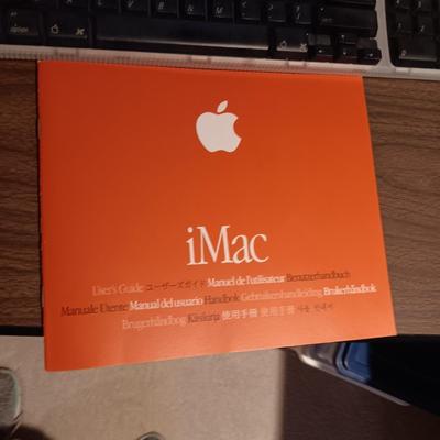VINTAGE APPLE iMac WITH MOUSE, KEYBOARD, START UP INSTRUCTIONS