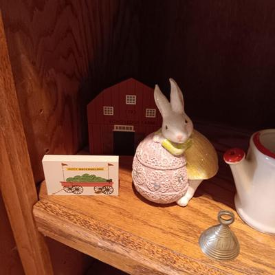 KNICK KNACKS